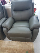 Andrew Lounge Suite