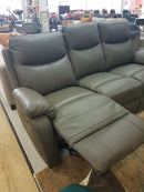 Andrew Lounge Suite