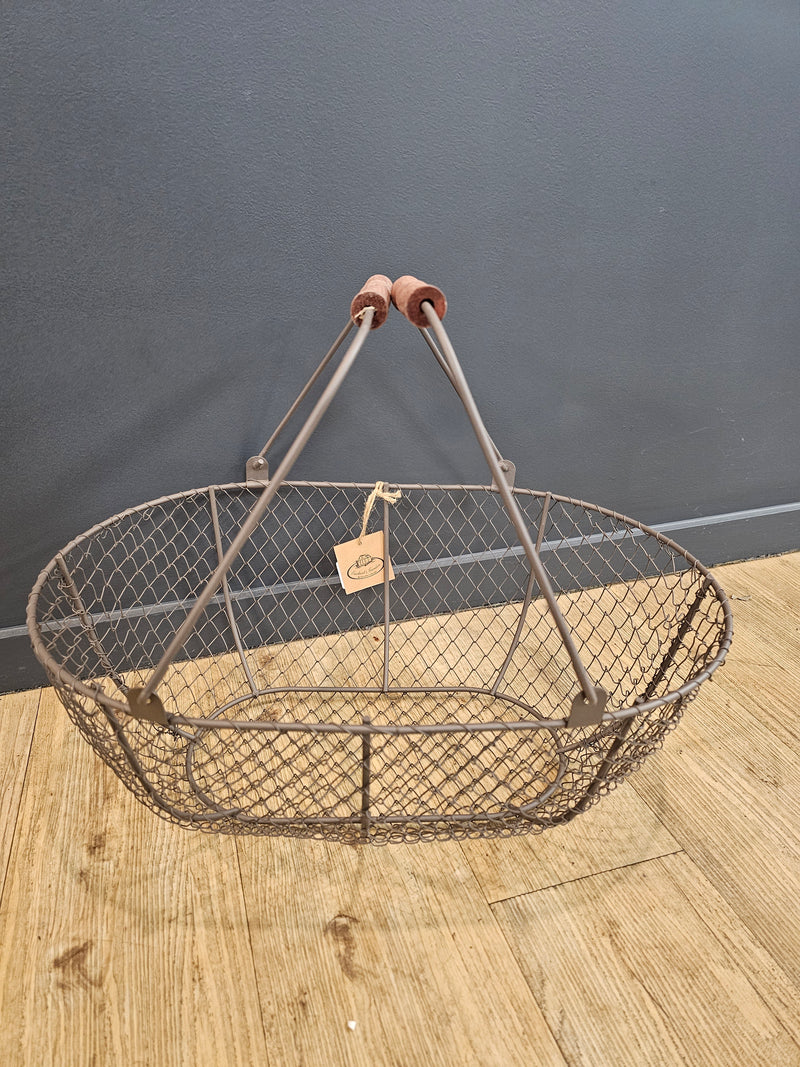 Wire Oval Basket Medium