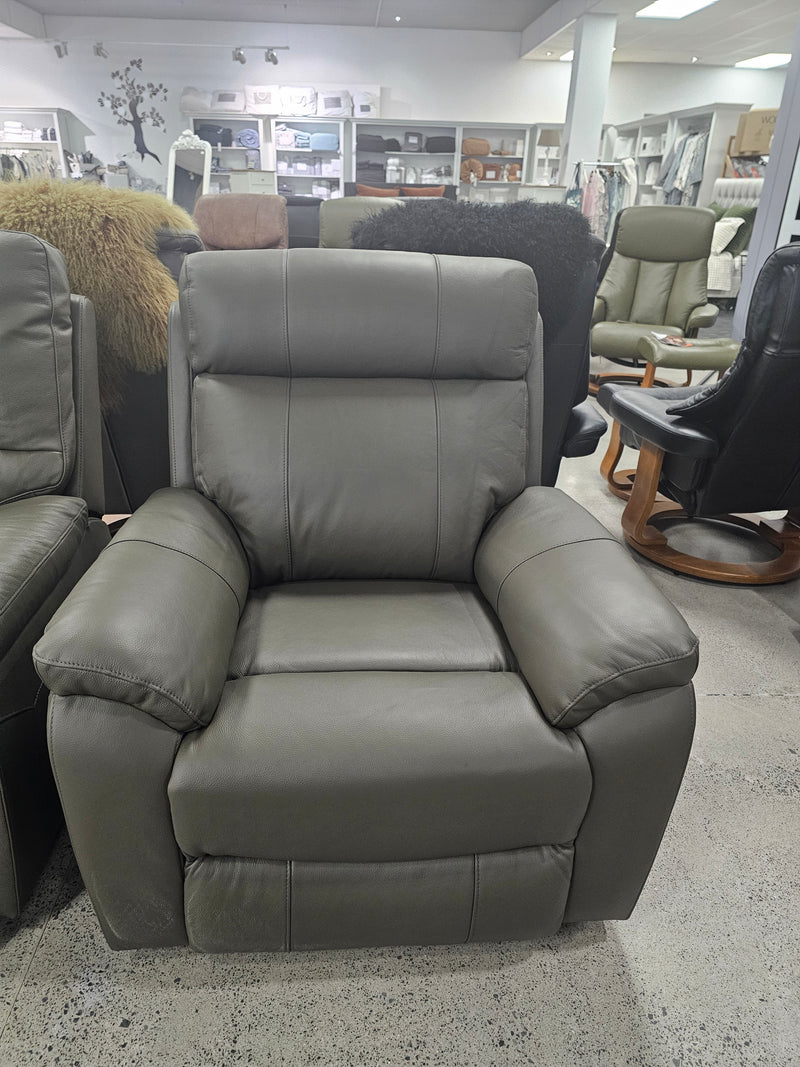 Molly Manual Recliner Graphite