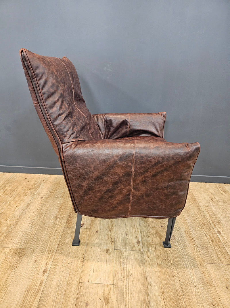 Hugo Chair Maddog Tobacco Leather