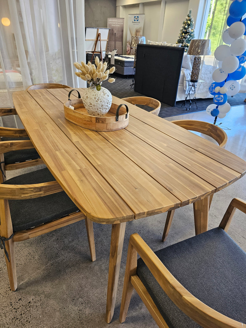 Rixos Dining Table 5 Slat 220 x 100