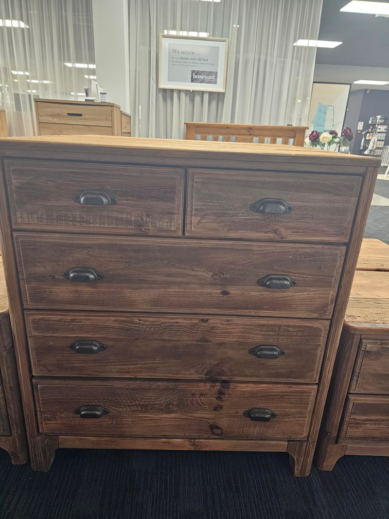 Dandou Chest With Draws