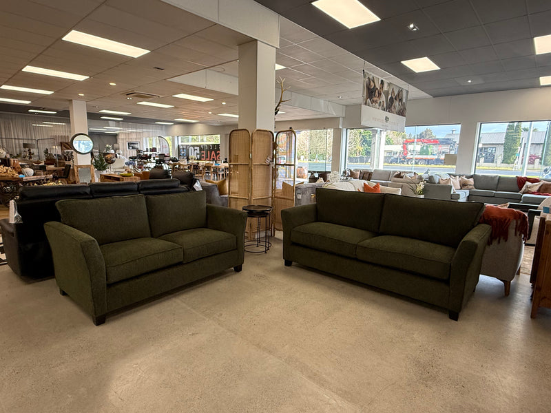 Duke Lounge Suite Montague Khaki