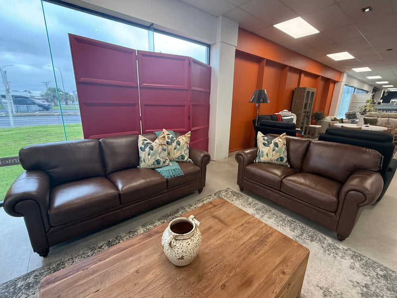 Casella 3+2 Leather Suite Cat 15