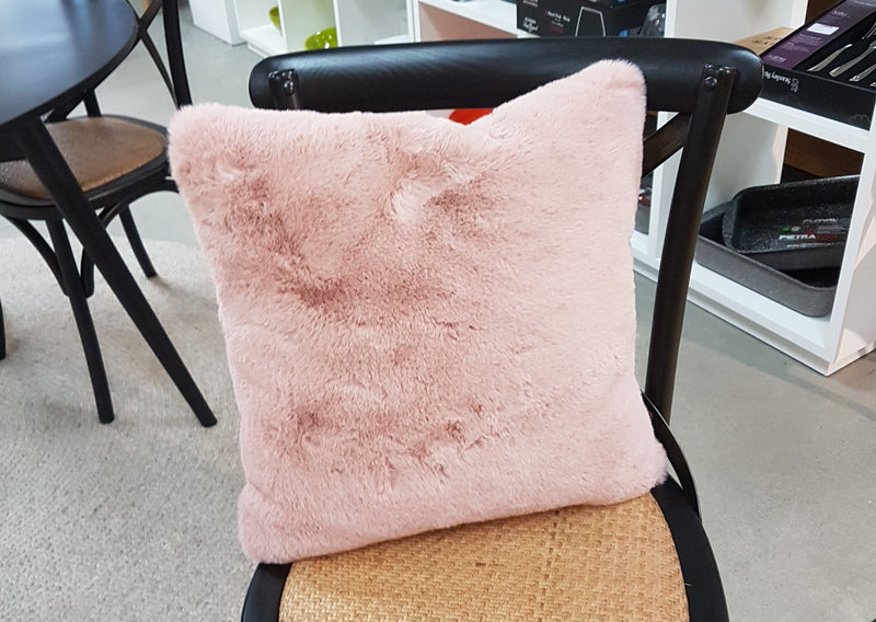 Mulberi Pele feather cushion - Dusky Pink