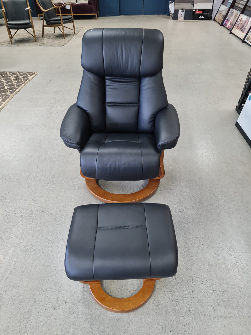 Alfredo Recliner with Footstool Black