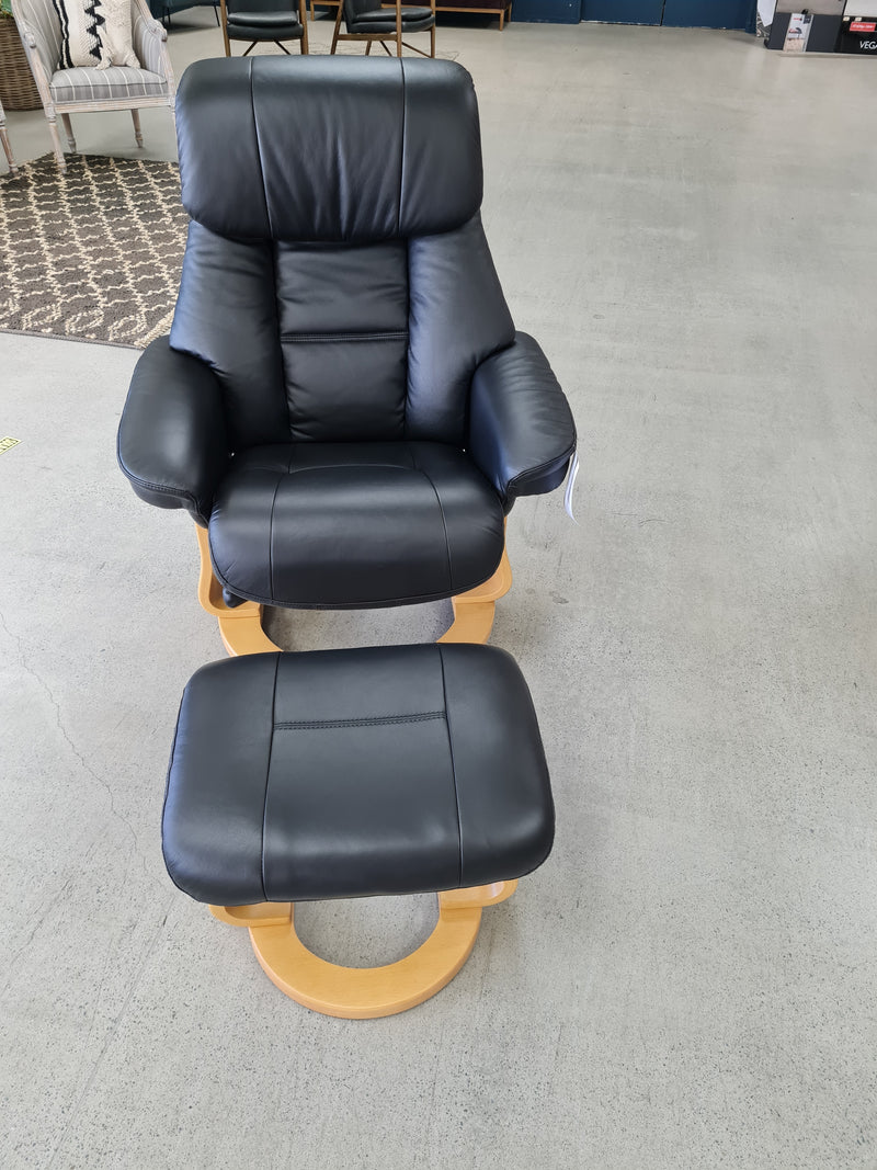 Alfredo Recliner with Footstool Black