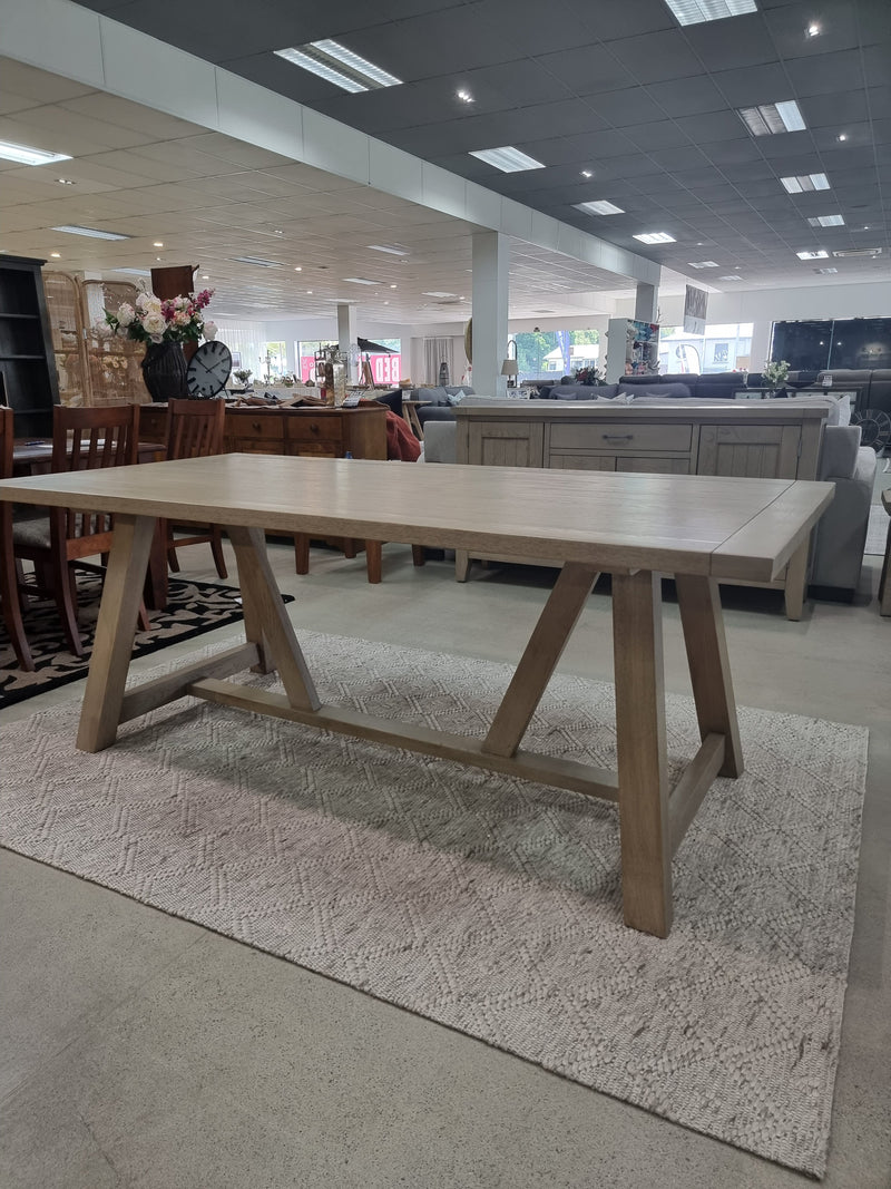 Grayson Dining Table 1600mm