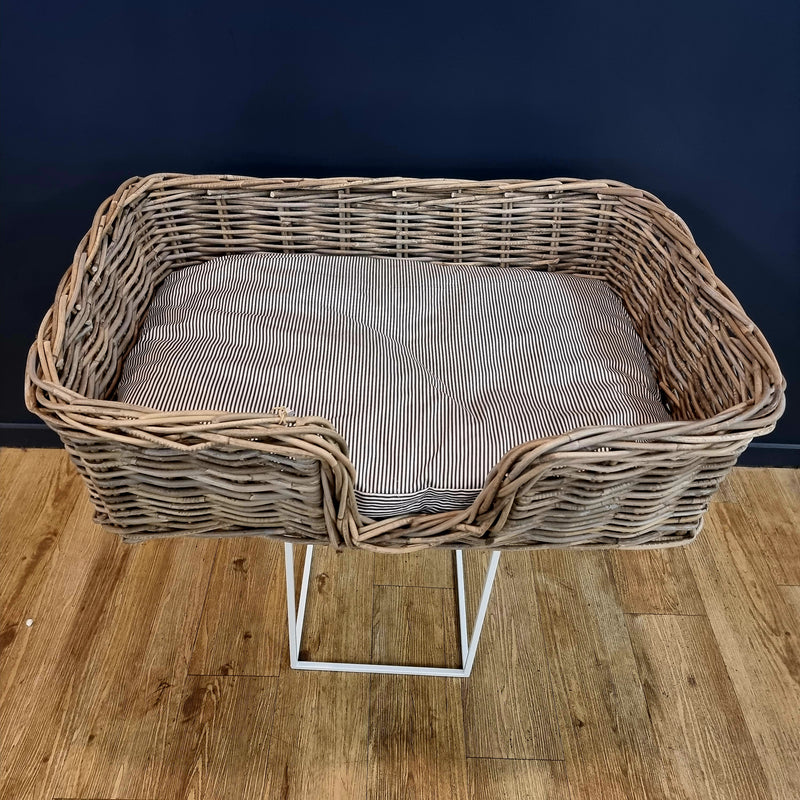 Grove Dog Bed Large