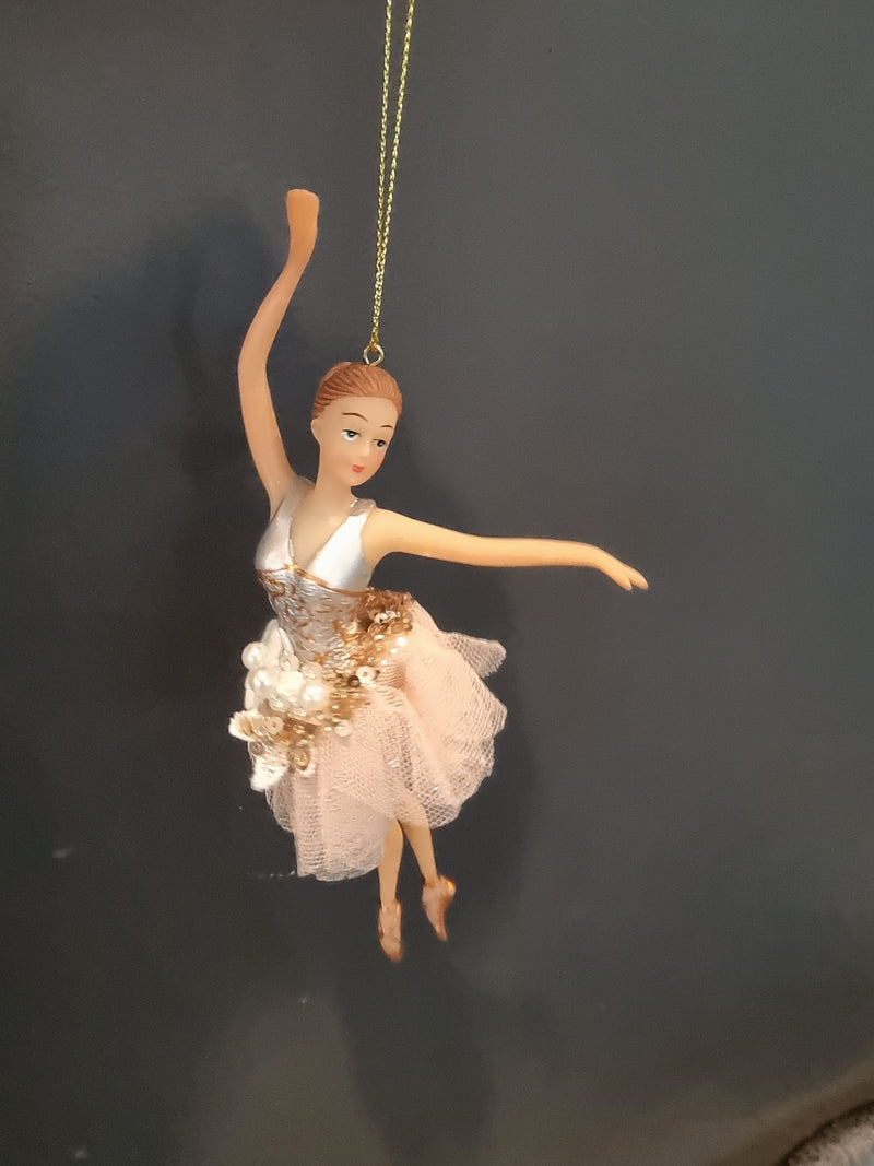 Delphine Ballerina