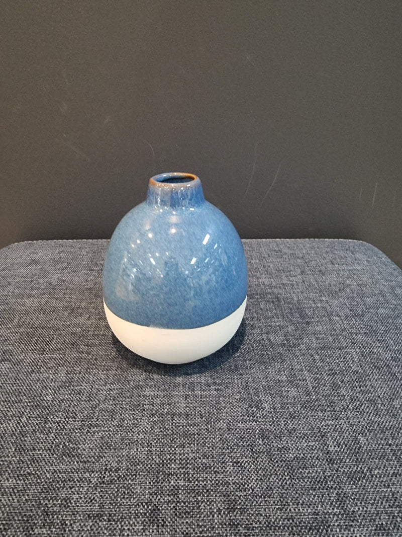 Iris Bulb Vase