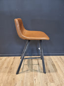 Rustic barstool (cognac)